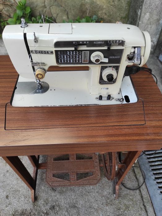 Máquina costura Omega yz 808