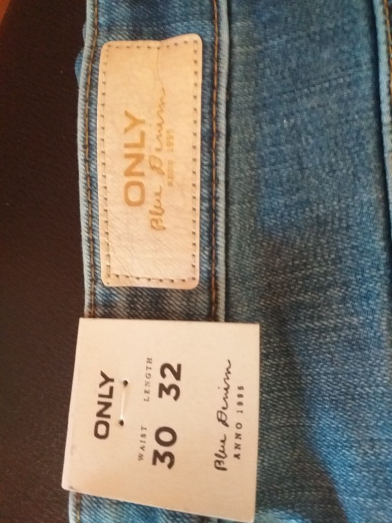 Jeansy damskie Only- nowe
