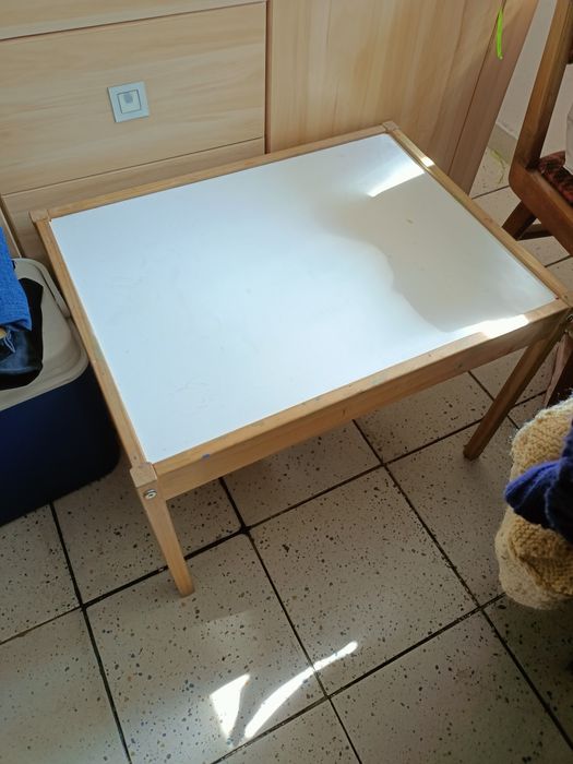 Stolik dla dziecka Ikea