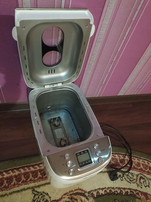 Продам хлібопічку Vimar