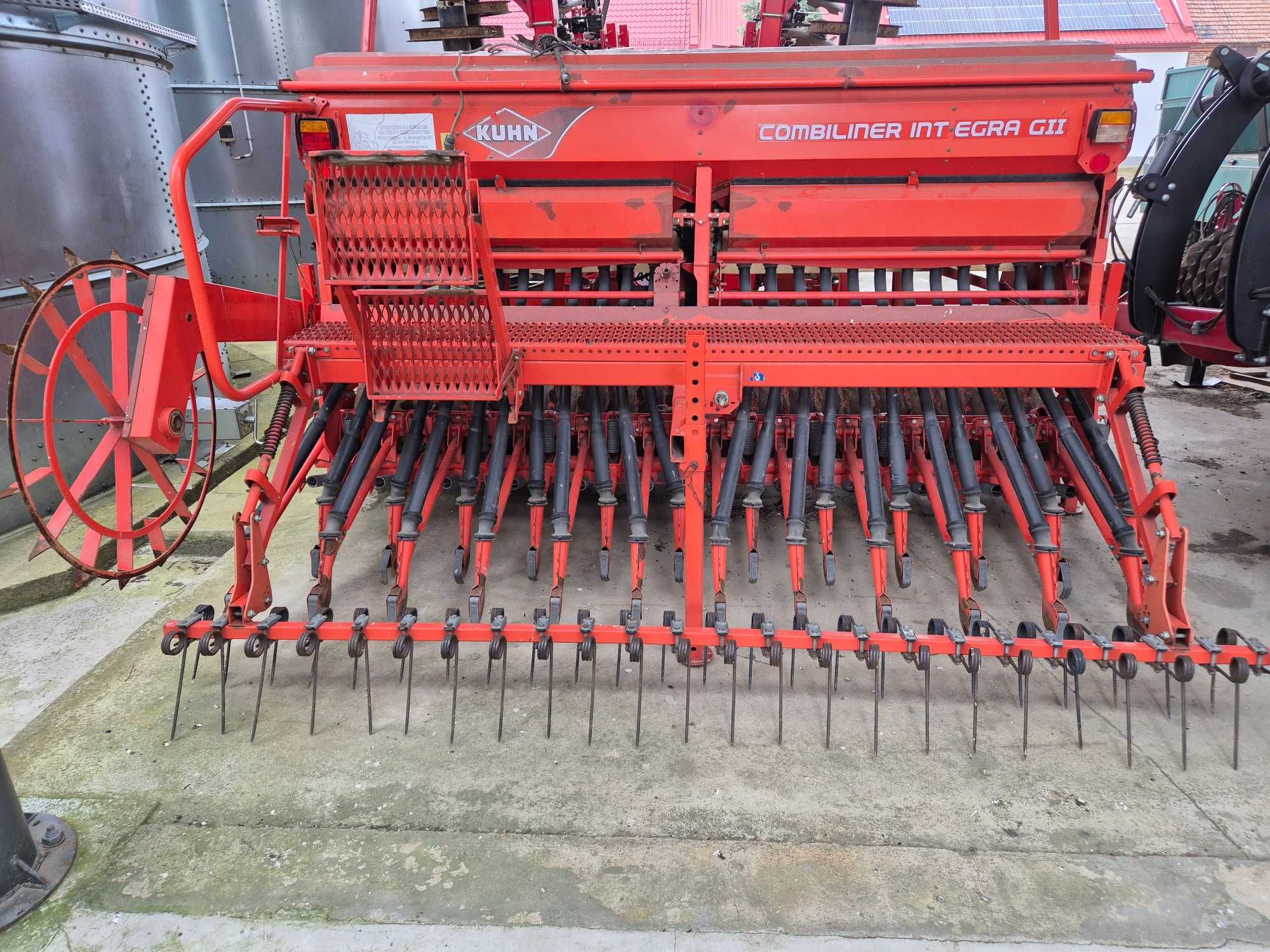 Kuhn Integra agregat uprawowo siewny