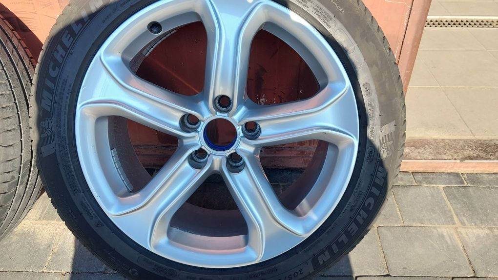 Koła Audi 17cali 7,5j et28  opony Michelin