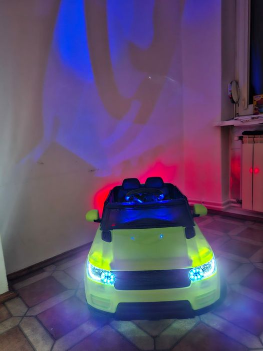 Jeździk akumulator Range Rover światła pasy