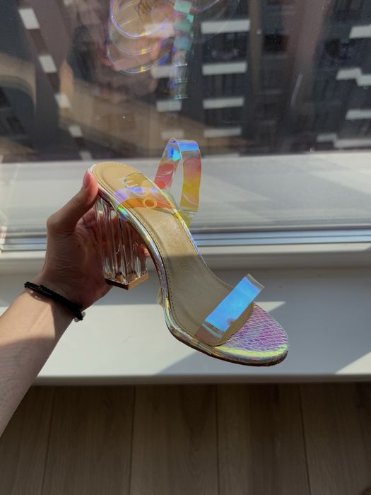 Продам підбори/туфлі