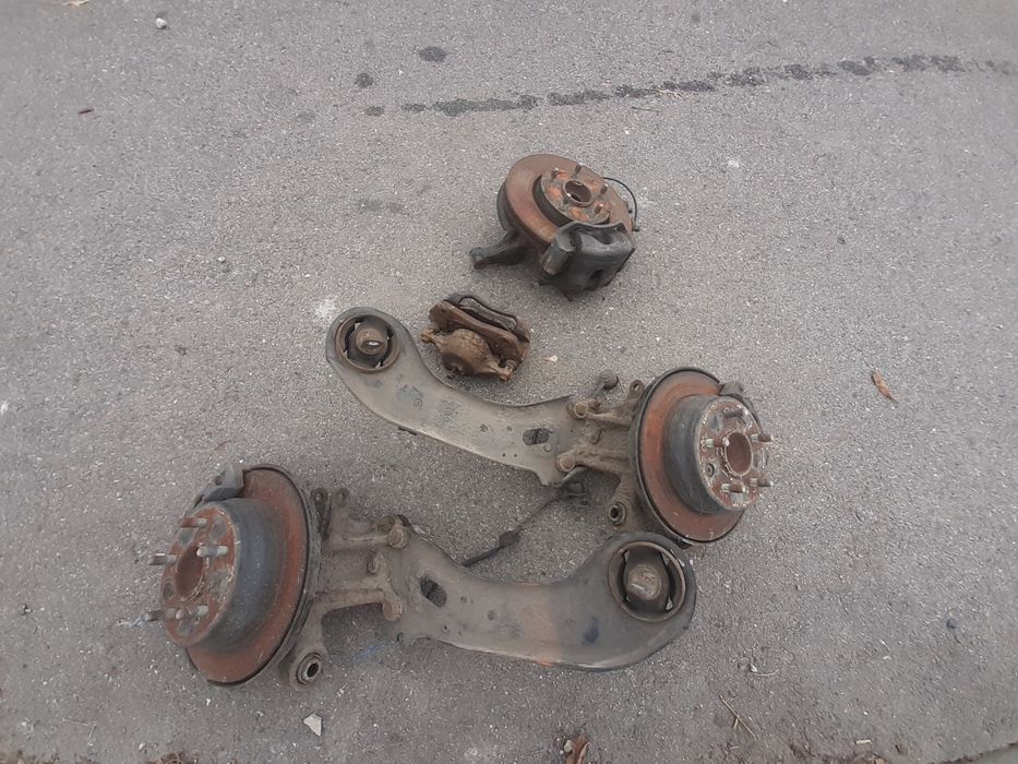 Супорта, диски, ричаги Hyundai Sonata LF Хюндай Соната підвіска