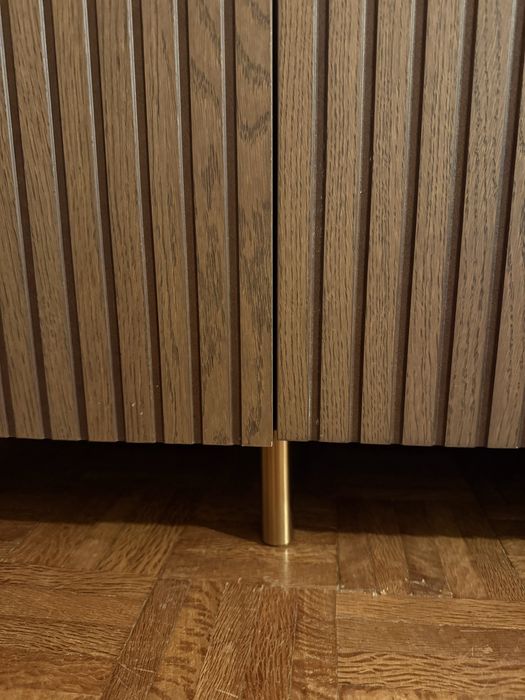 Móvel tv IKEA preto/castanho com ripado