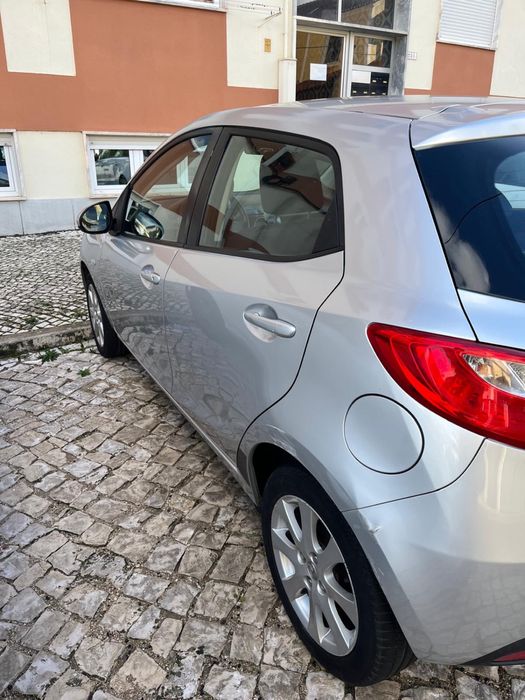 vendo mazda 2 2010