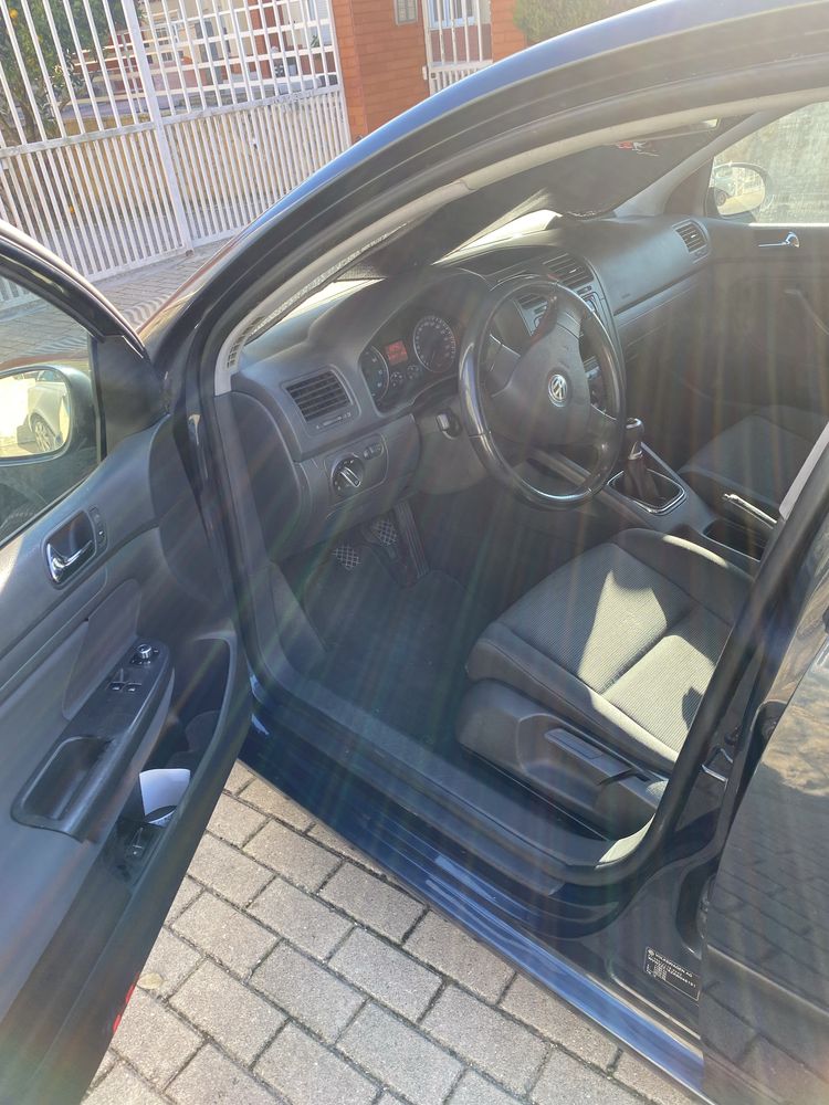 Gouf 2004 a gasolina e GPL1.4 em bom estado de conservacao
