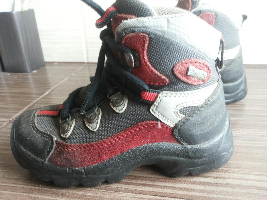 Buty chłopięce Del-tex (Deichmann) rozmiar 28 - idealne na zimę.