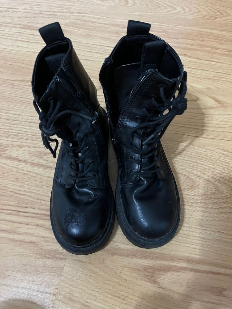 Botas criança ZARA