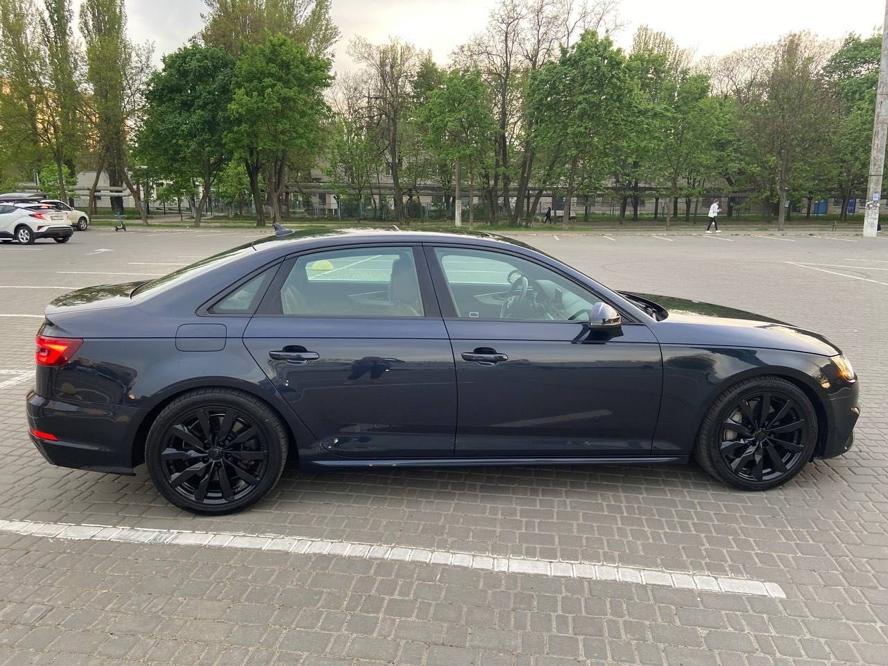 Audi A4 B9 Ауди а4 б9