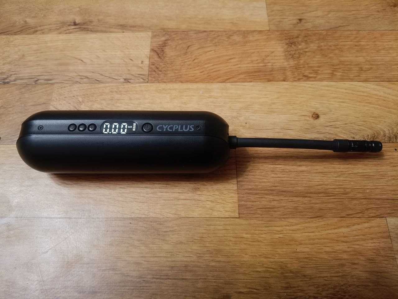 Портативный компрессор, аккумуляторный вело насос CYCPLUS A2 powerbank