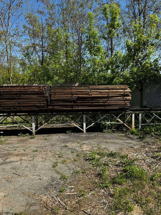 Приміщення пілорами з обладнанням 50 сот.землі.