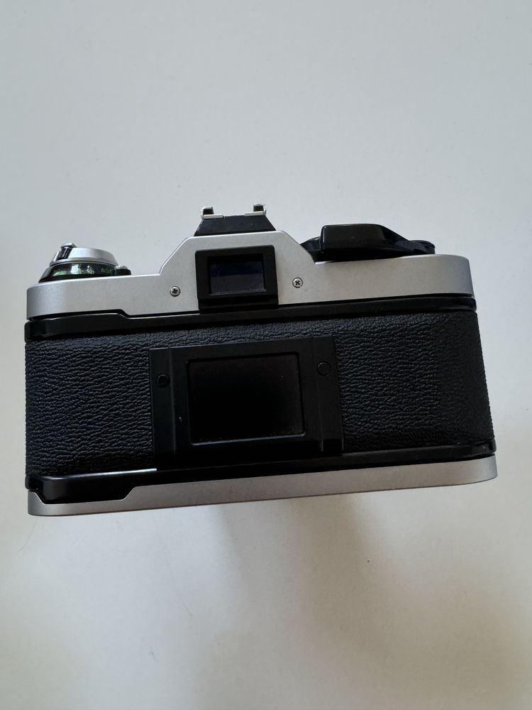 Canon AE-1 Program - aparat analogowy