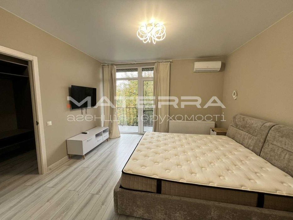 Гатне продаж таунхауса 180м2 з ремонтом і меблями бомбосховище