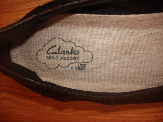 Продаются макасины женские Clarks cloud steppers
