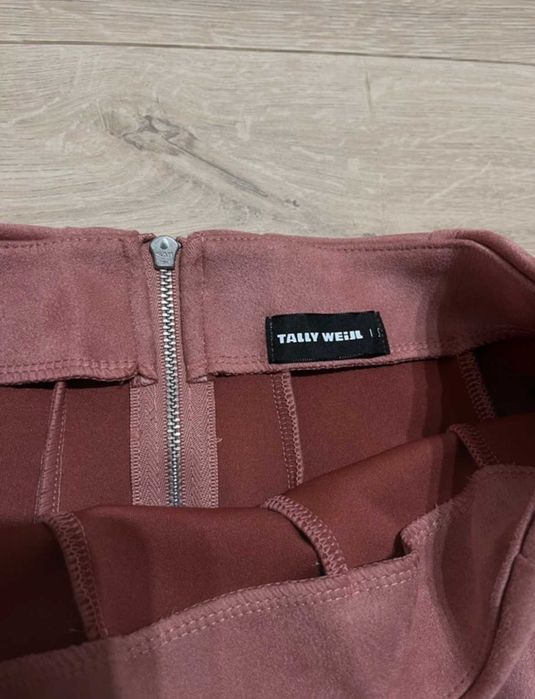 Zamszowa spódnica Tally Weijl