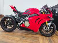 Ducati Panigale V4S DUCATI PANIGALE V4S v4 s panigale s