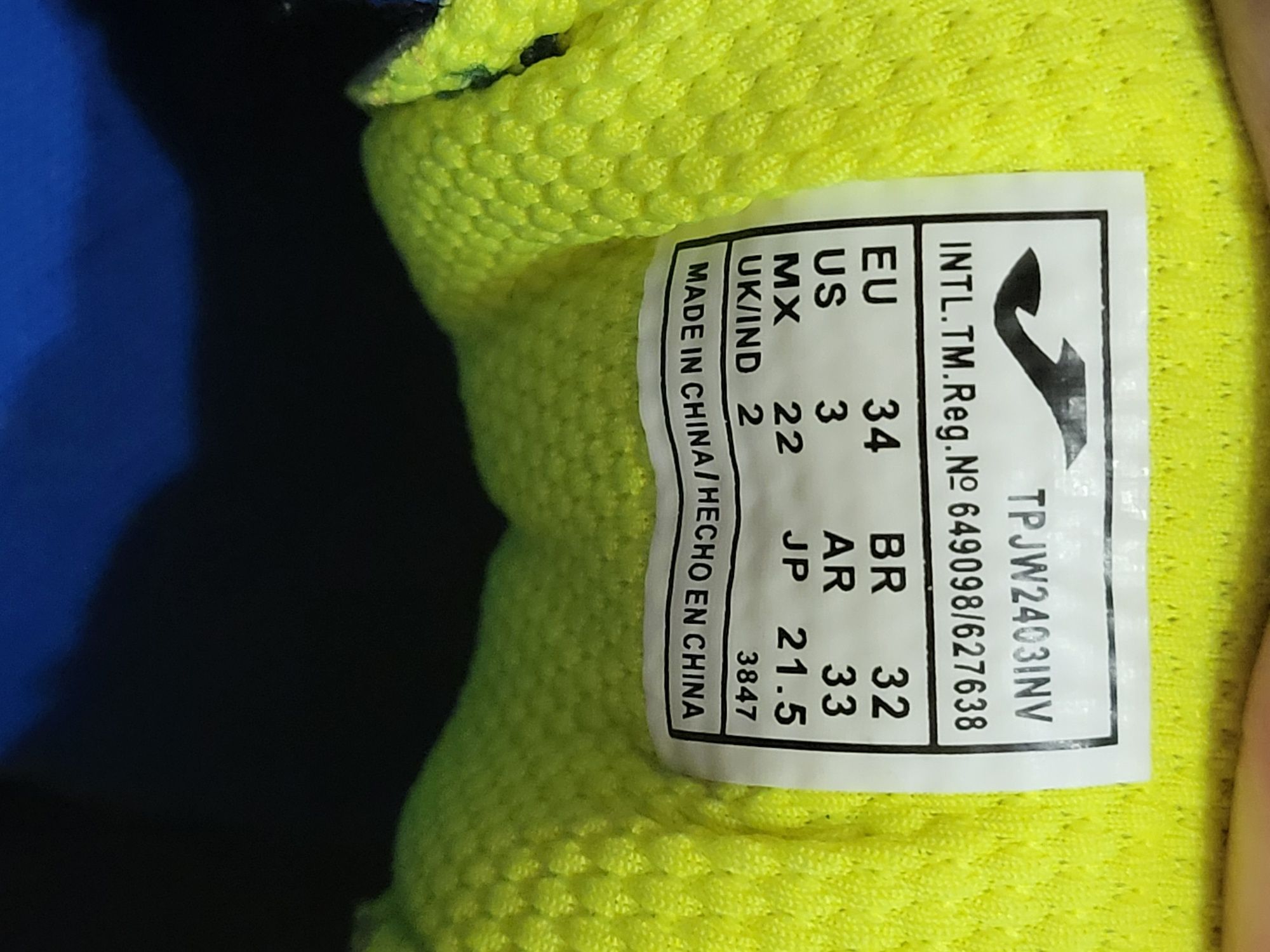 Продам футзалки Joma top flex