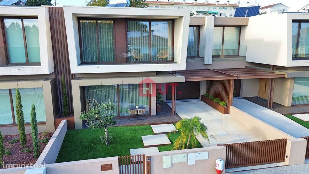 Moradia T3-Lousada-centro