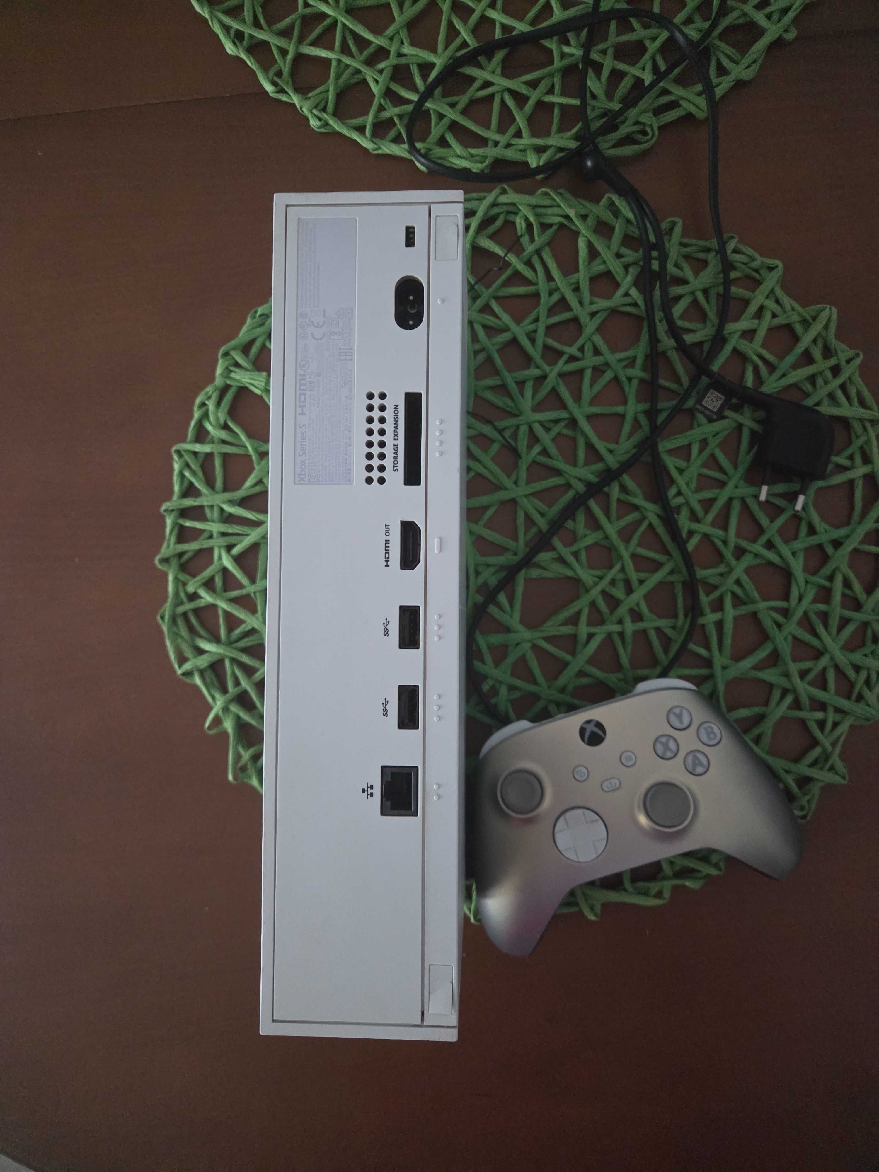 Konsola MICROSOFT XBOX Series S 512 GB Pad Stan BDB