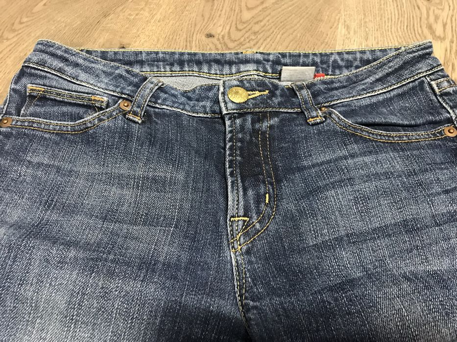 Джинси жіночі котонові у відмінному стані