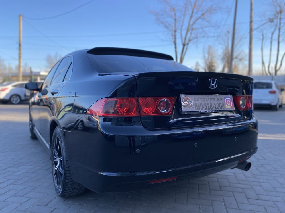 Honda Accord 2006 рік 2.0 бензин автомат