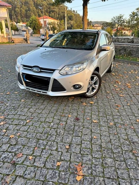 Ford Focus 1.0 Ecoboost 

Carro f