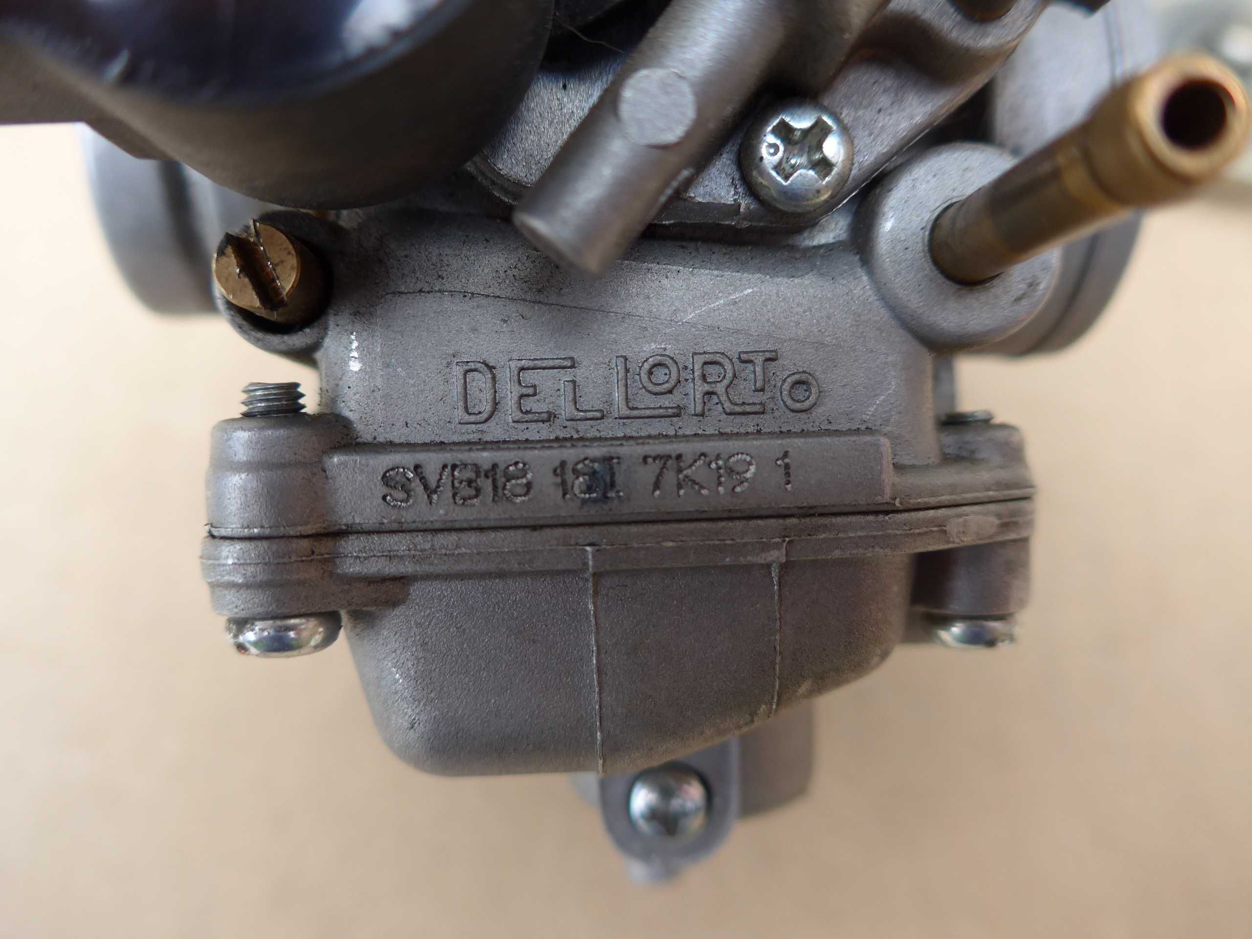 Gaźnik Dellorto SVB 18 Euro 4 50ccm SYM Junak Barton Peugeot '18r+