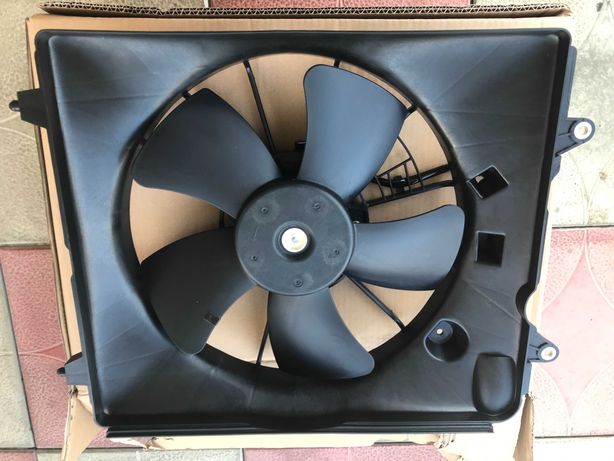 Диффузор (вентилятор) радіатора Honda CR-V 2012-2018