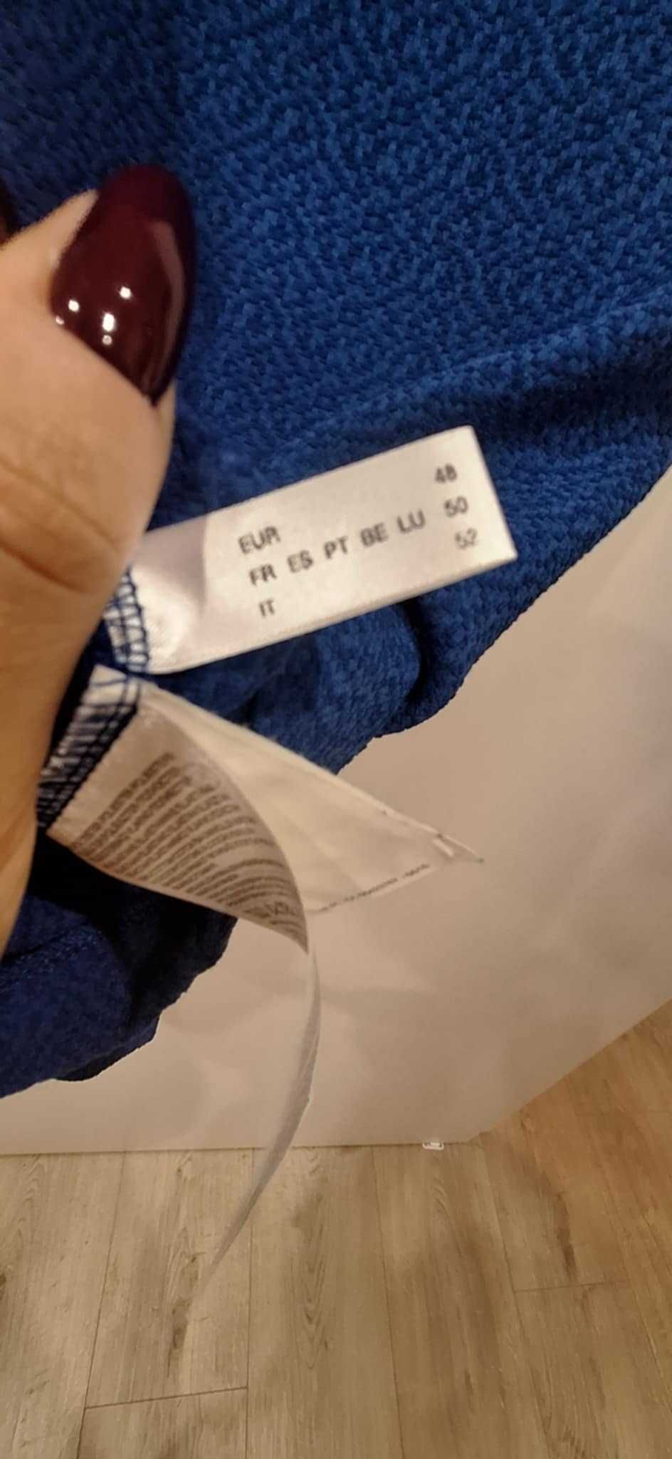 Szmaragdowa sukienka koronka na plecach rozmiar 48