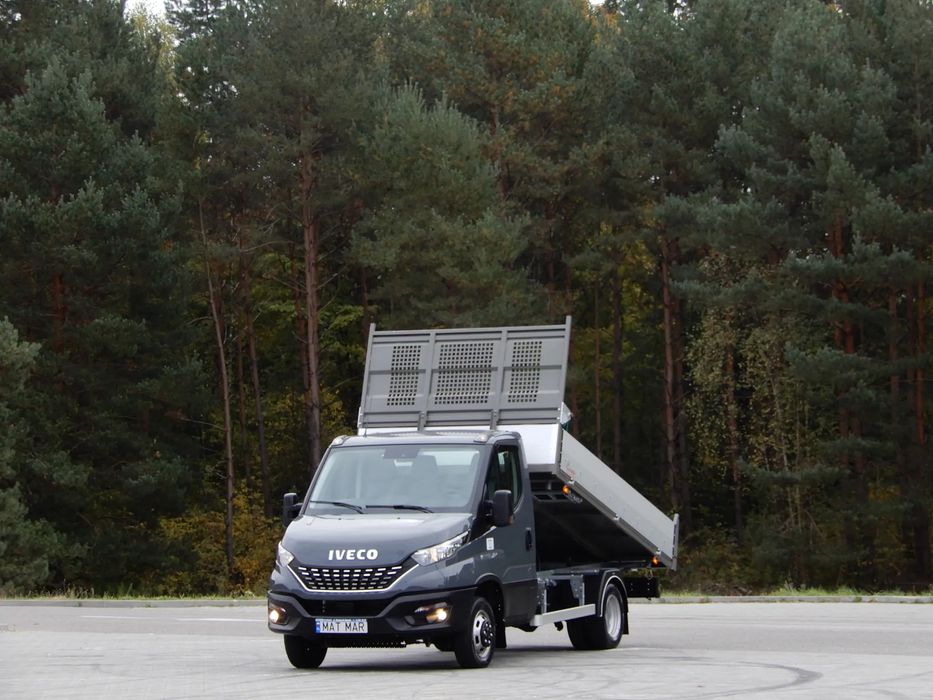 Iveco DAILY 50C18 Wywrotka Kiper Wywrot x 3 Strony 3.63 CM Długi Renomowanej Firmy AGB-PROJECT Rozstaw Osi 3450 mm Blokada Mostu HAK 3500 Kg 13 Tys Km Przeb. Stan Auta NOWY  100 % Bezwypadkowy ! Lakier Oryginał ! Salon PL ! I Właściciel !