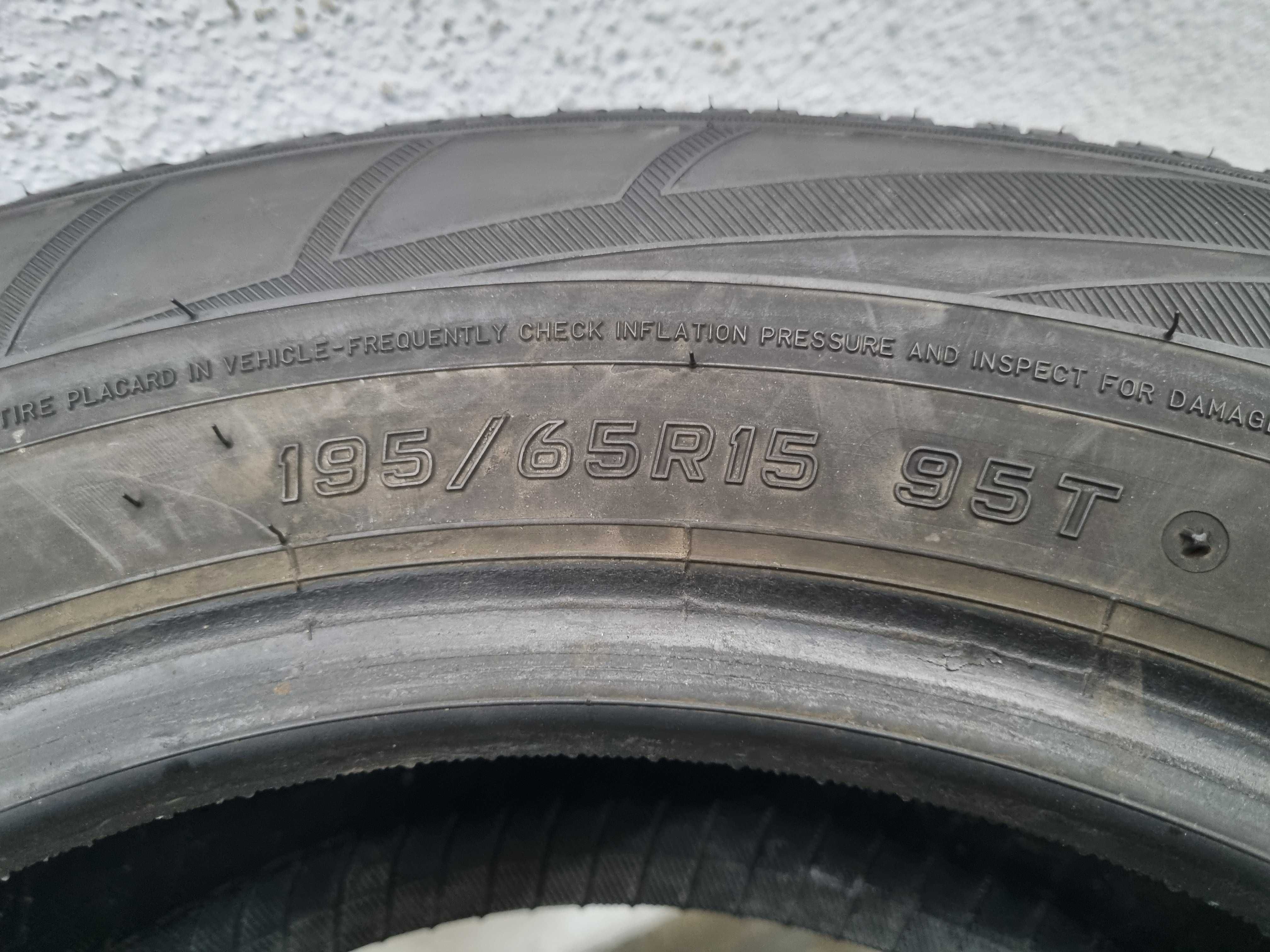 195/65/15 95T Falken Euro Winter HS01 Dot.1521R