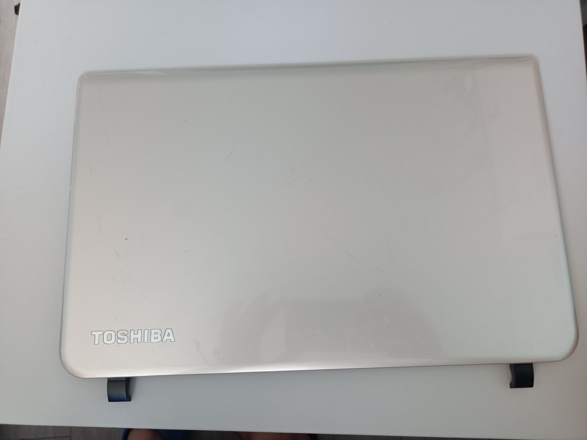 Klapa matrycy do laptopa TOSHIBA Satllite L50-B