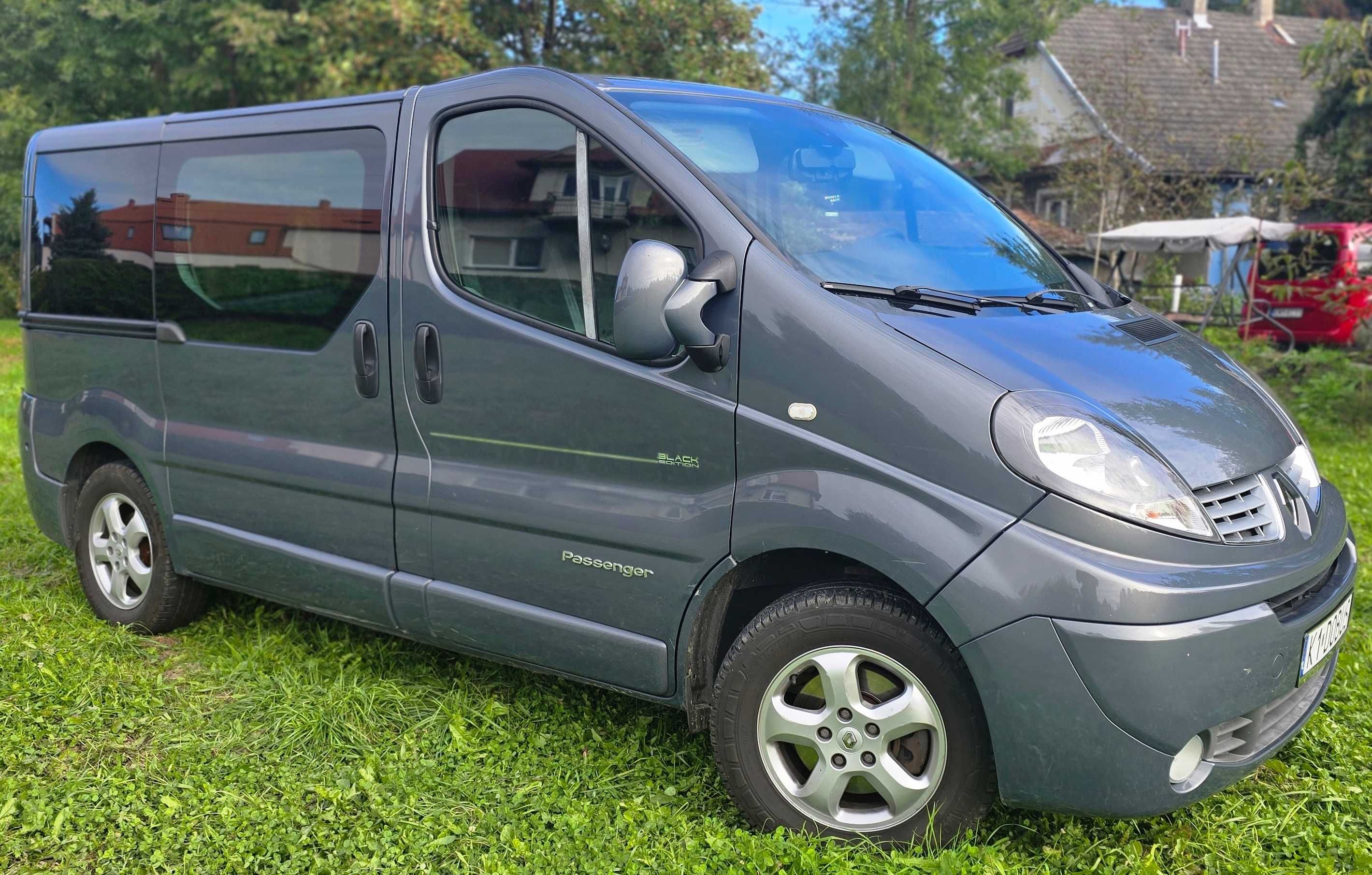 Auto do Ślubu , samochód na wesele Lexus NX ,Bus 8 osób , na wynajem .
