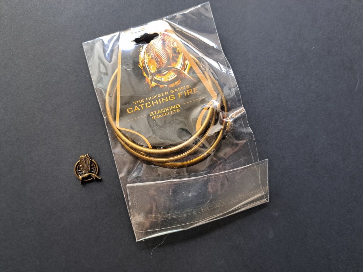 The Hunger Games stacking braceletes Jogos da Fome braceletes NECA NEW