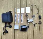 Dron DJI Mini 4 Pro Fly More Combo (DJI RC 2) w stanie idealnym