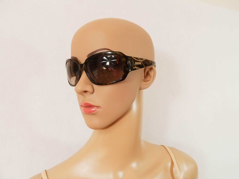 Okulary przeciwsłoneczne Calvin Klein model 976S 01