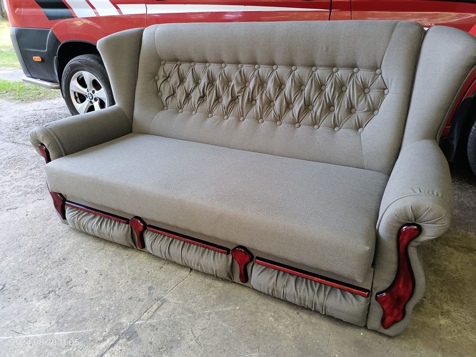 Продам диван, ліжко,