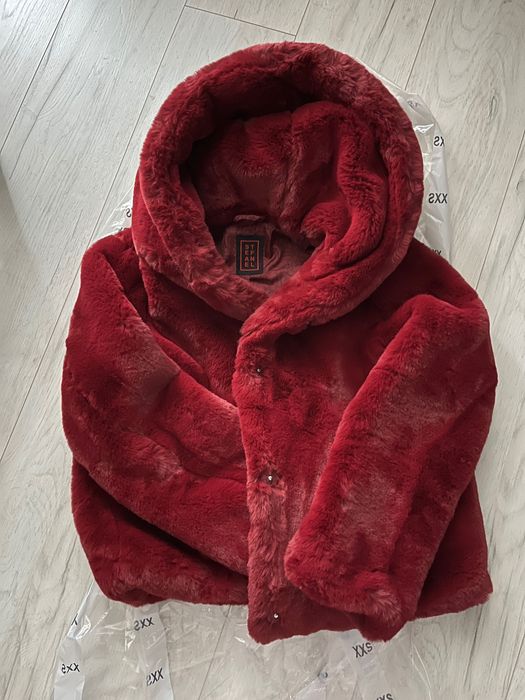 Futerko Stefanel S burgundowe