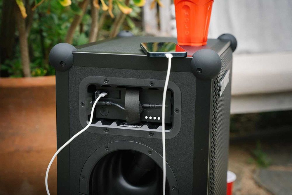 Soundboks 4 głośnik najgłośniejszy głośnik imprezowy 126 dB 40 H