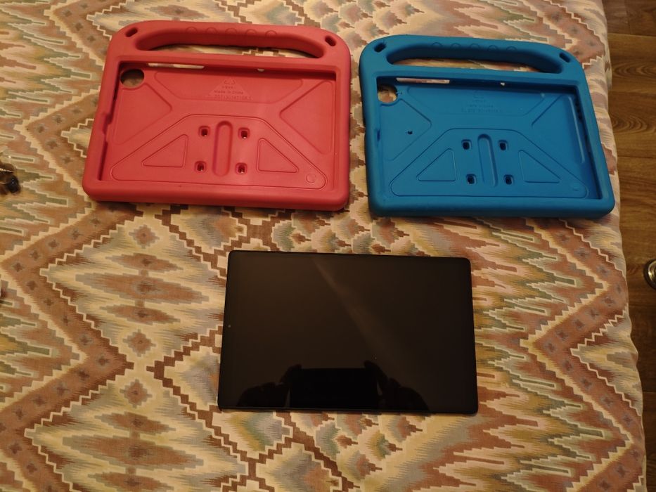 Планшет Lenovo TB-X306F, Андроїд 10 пам'ять 2/32,