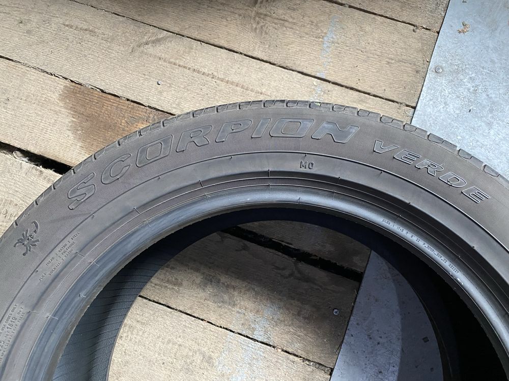 Літня резина шини (пара) 235/55R19 Pirelli