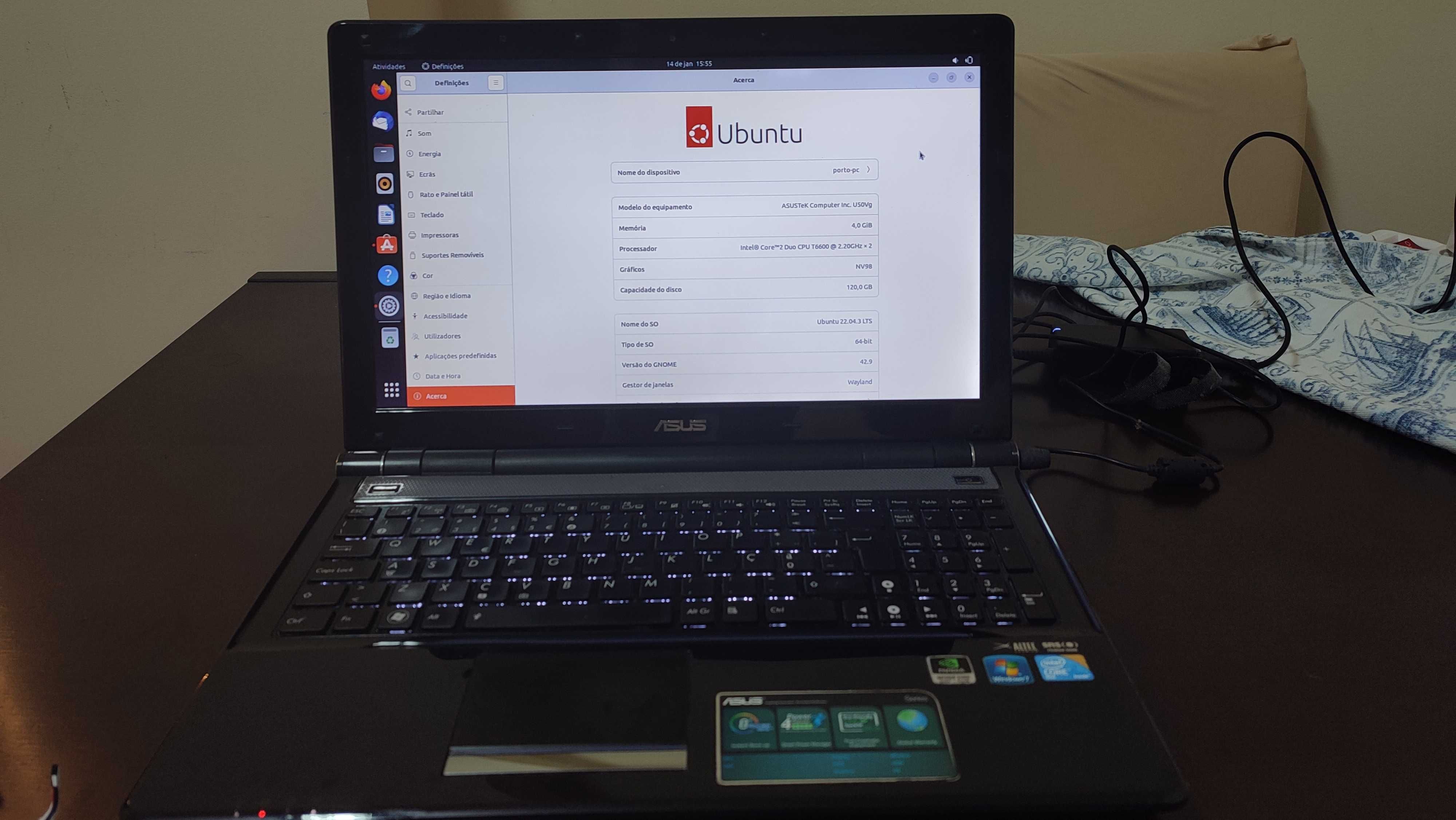 Computador Portátil Asus with Ubuntu