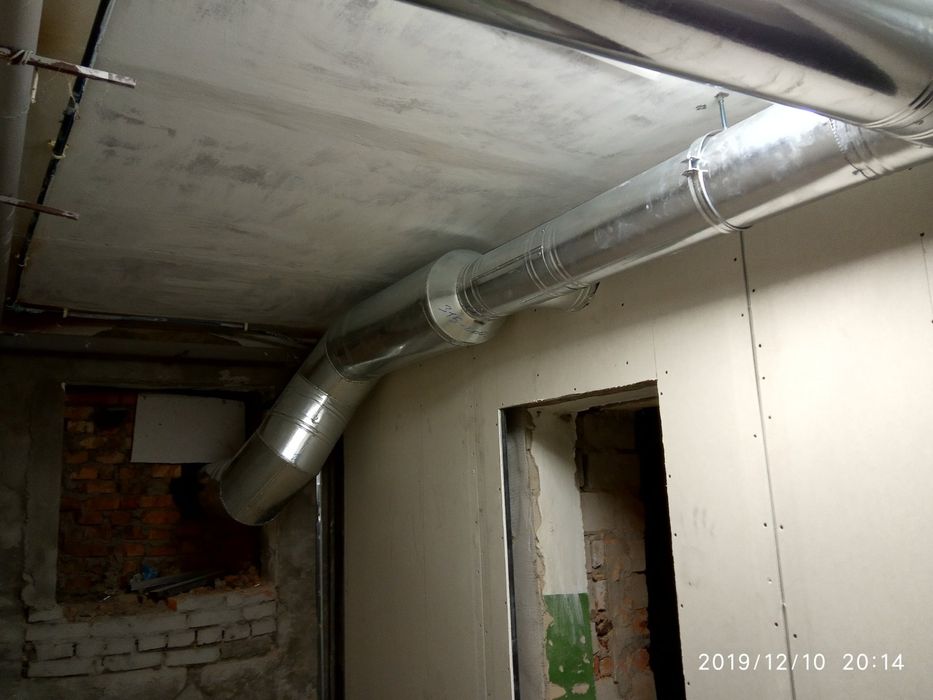 Винтиляція, винтиляция,  витяжка, Дымоходы,  димоход,  димарі, Коміни.