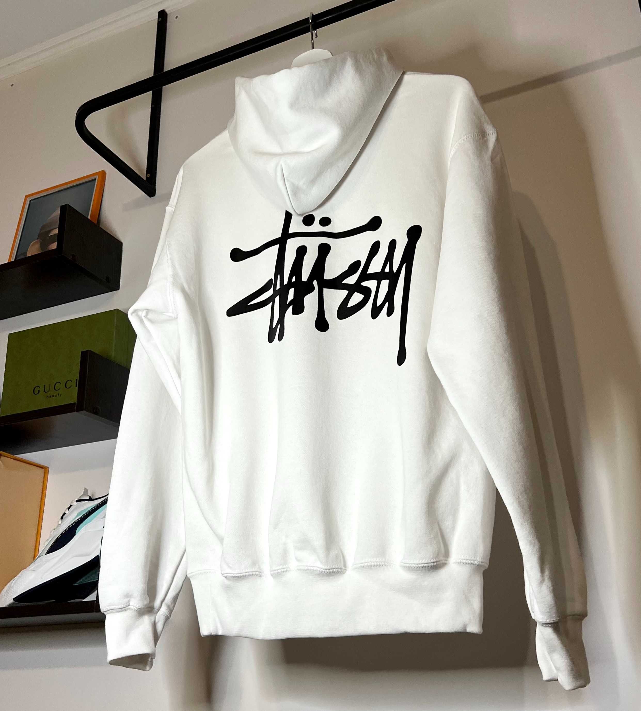 Худі Stussy (білого кольору)