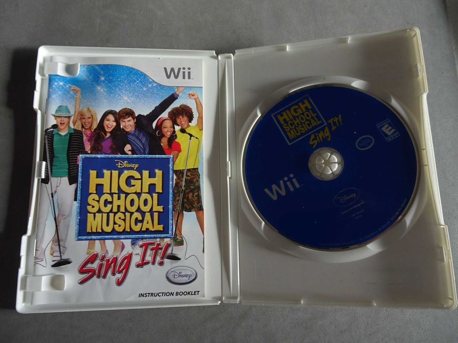 Jogo para consola WII - High School Musical Sing It