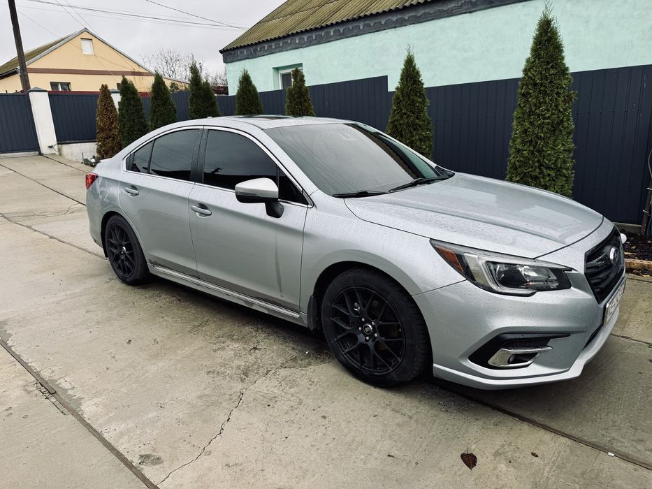 Чудове авто з мінімальним  пробігом, для того хто любить повний привід