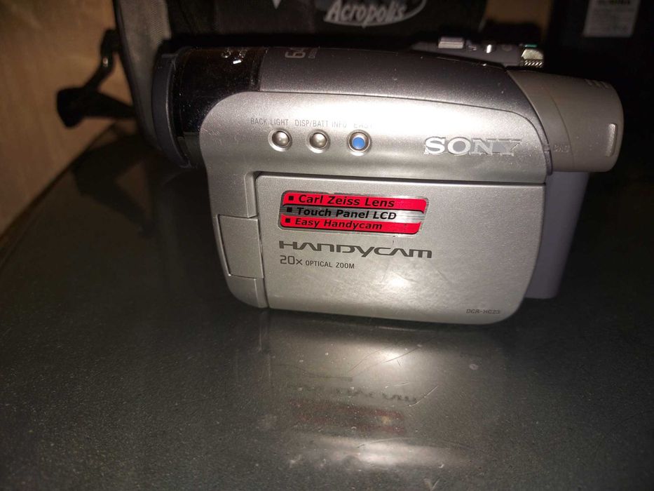 Видеокамера Sony DCR-HC23E