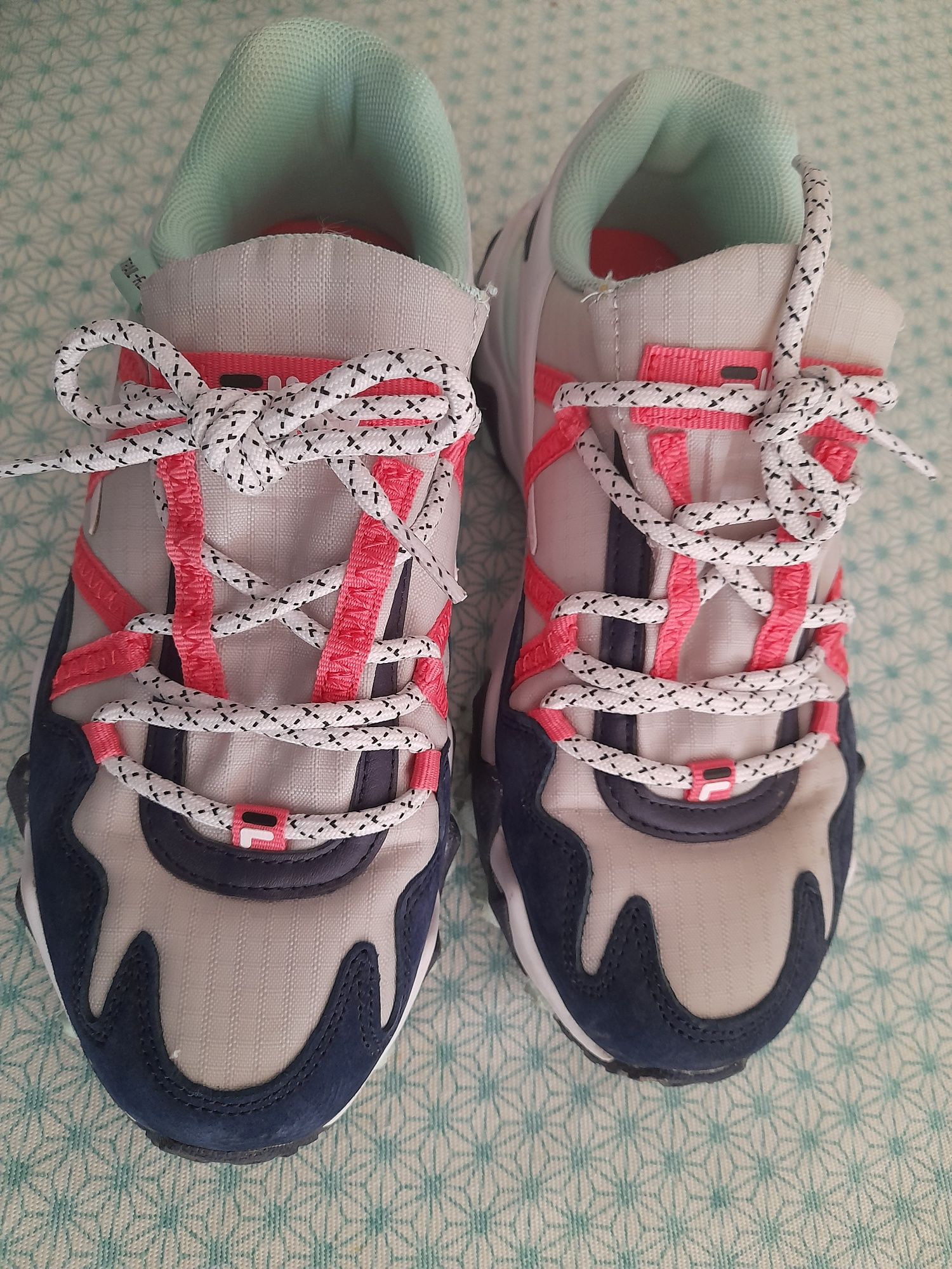 Fila trail r20 tam 37 NOVOS
